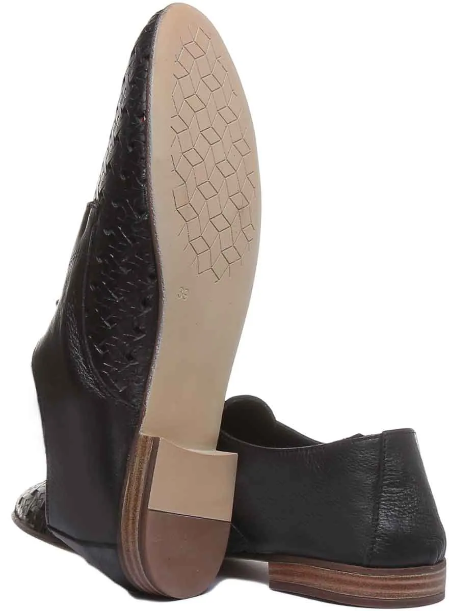 Alexandra Woven Lace Up Shoe In Black