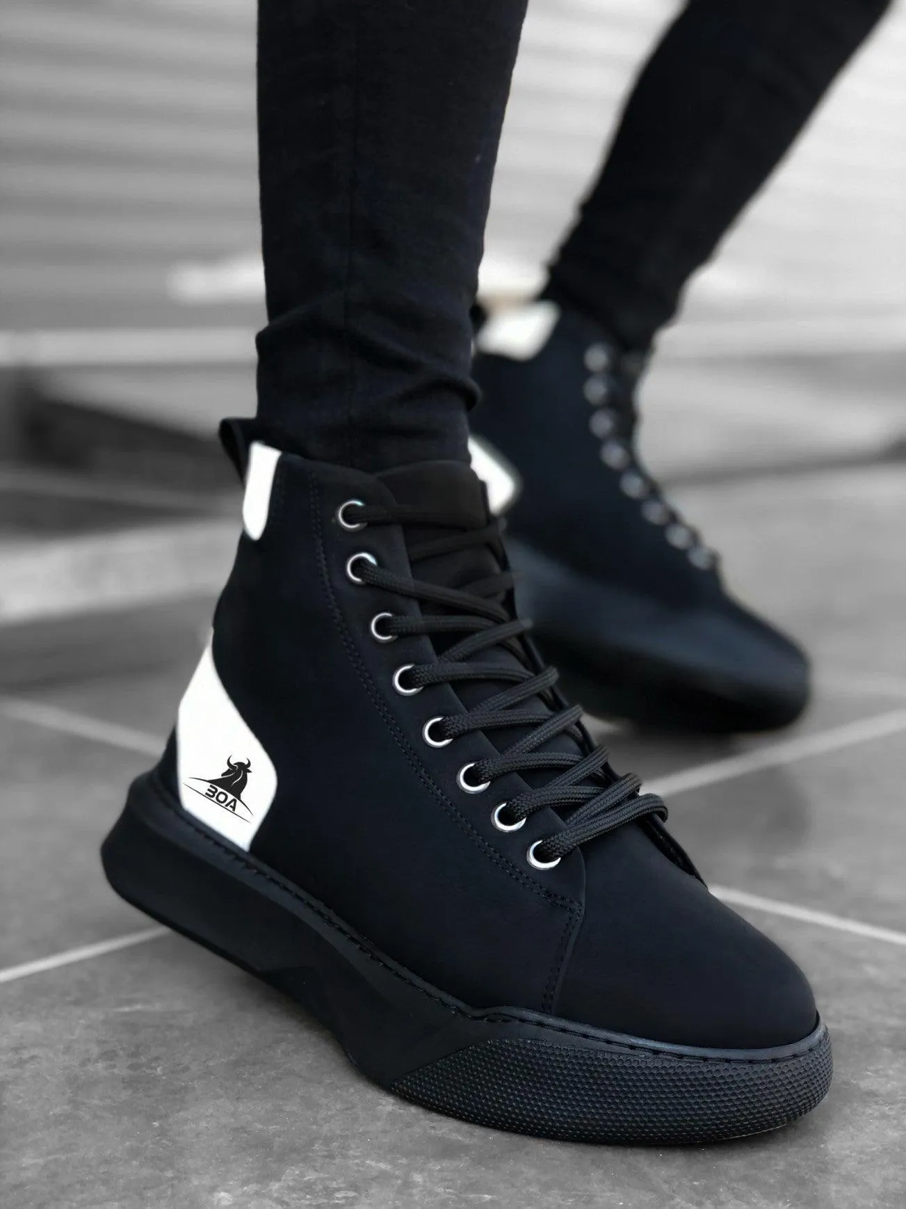 BA0155 Lace-Up Men's High Sole Black White Sport Boots