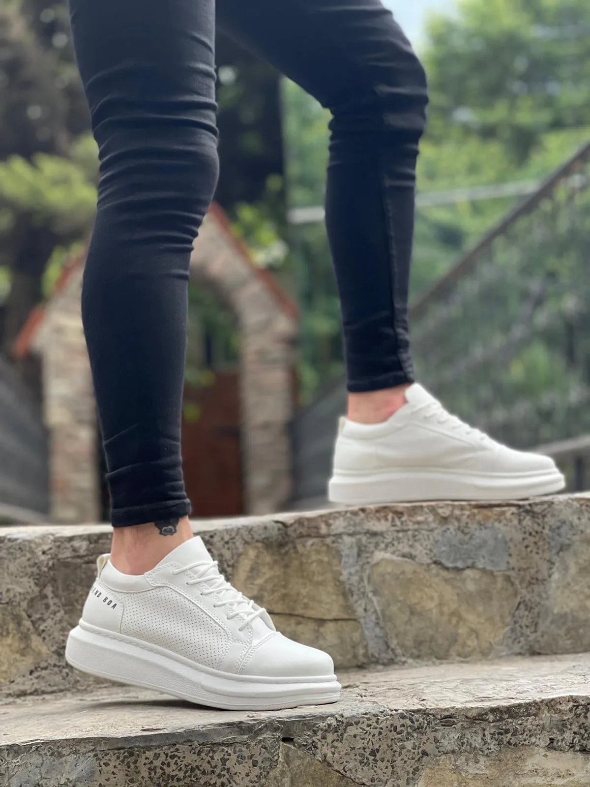 BA0548 Thick High Sole White Lace-Up Sports Men's Shoes