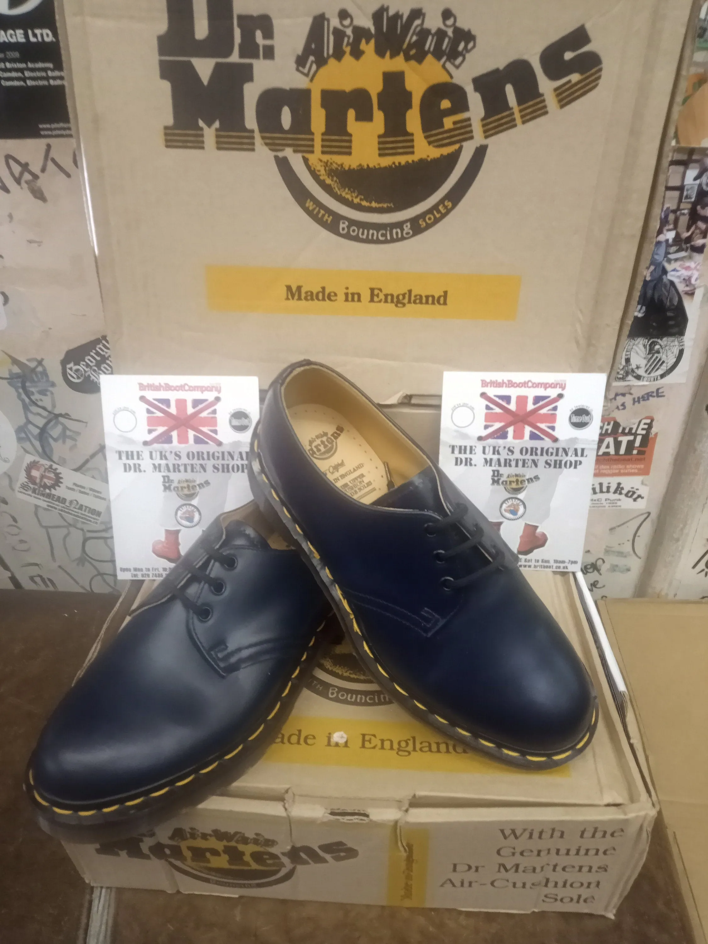 Dr Martens 1461Navy Leather Size 4