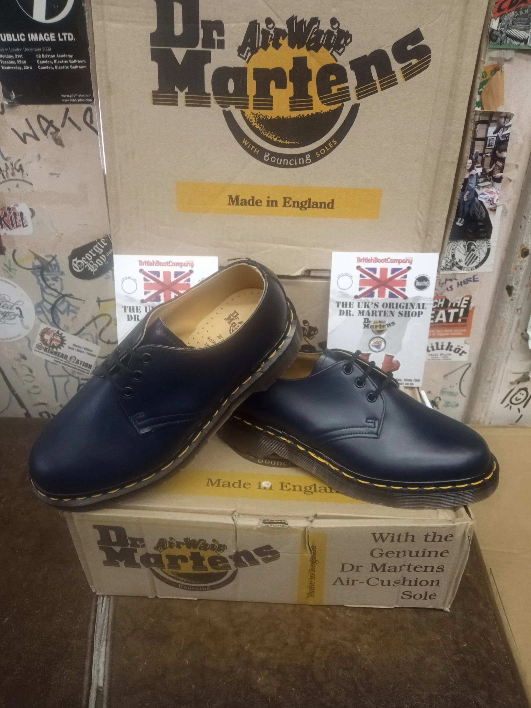 Dr Martens 1461Navy Leather Size 4