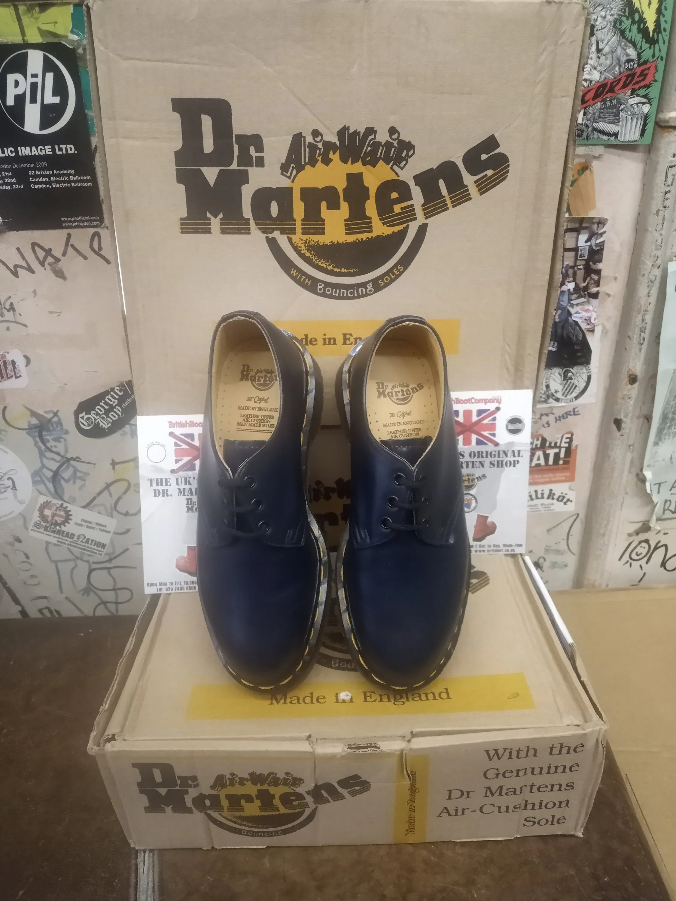 Dr Martens 1461Navy Leather Size 4