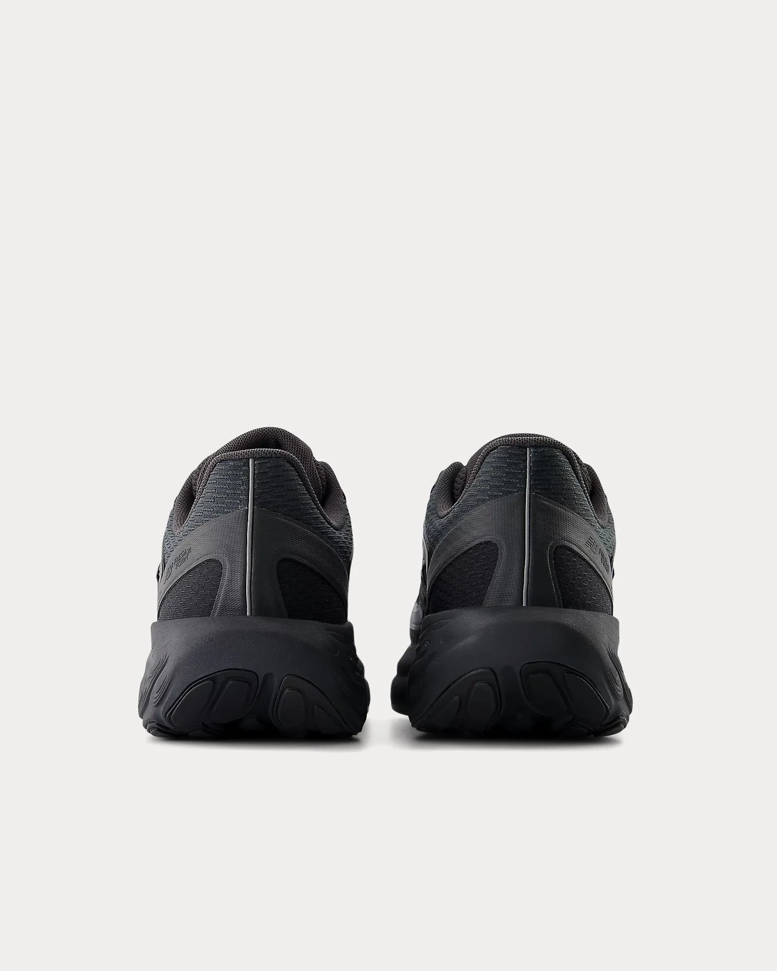 Fresh Foam Trainer Black Cement / Black Running Shoes