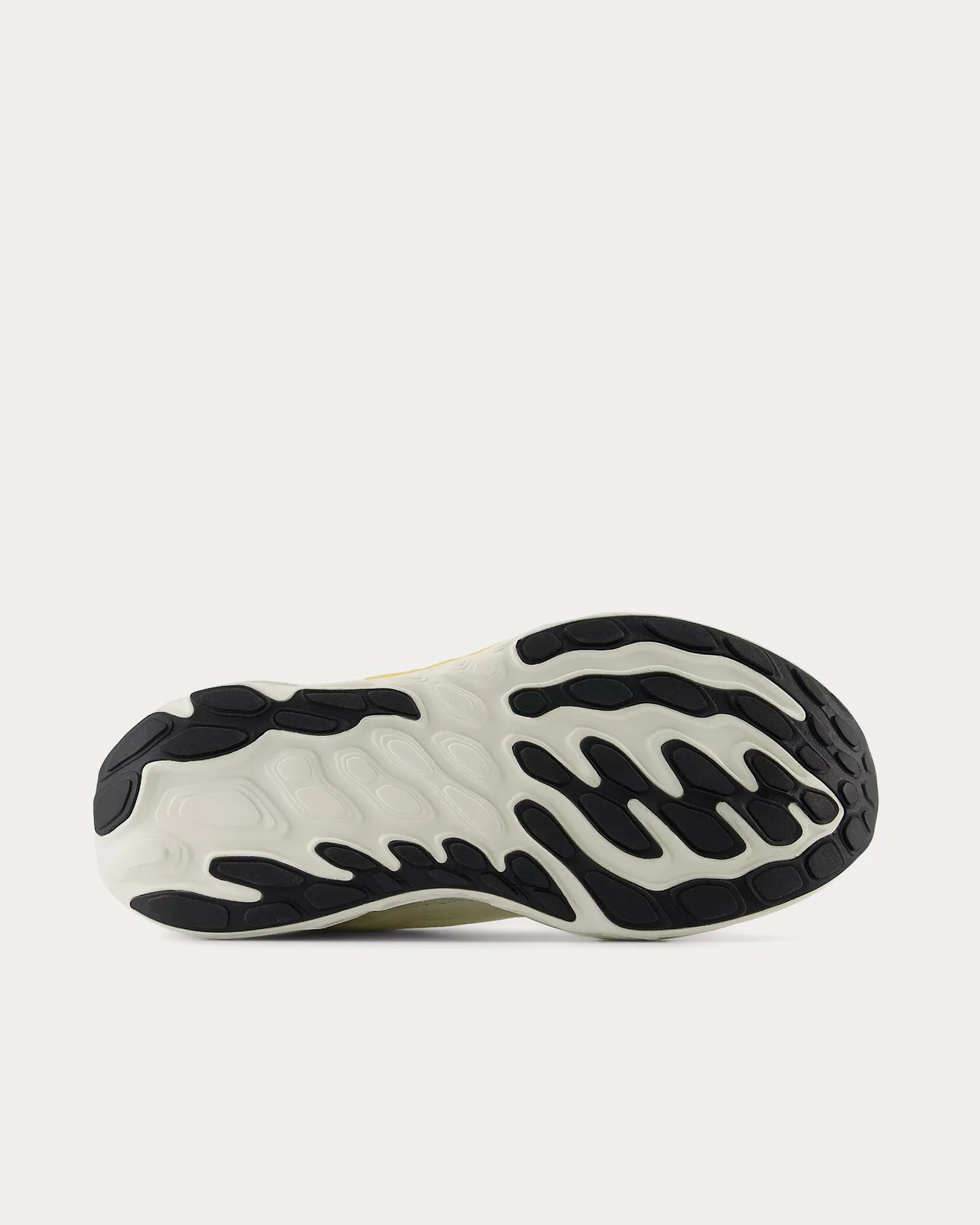 Fresh Foam X Vongo v6 Angora / Sea Salt / Clementine Running Shoes