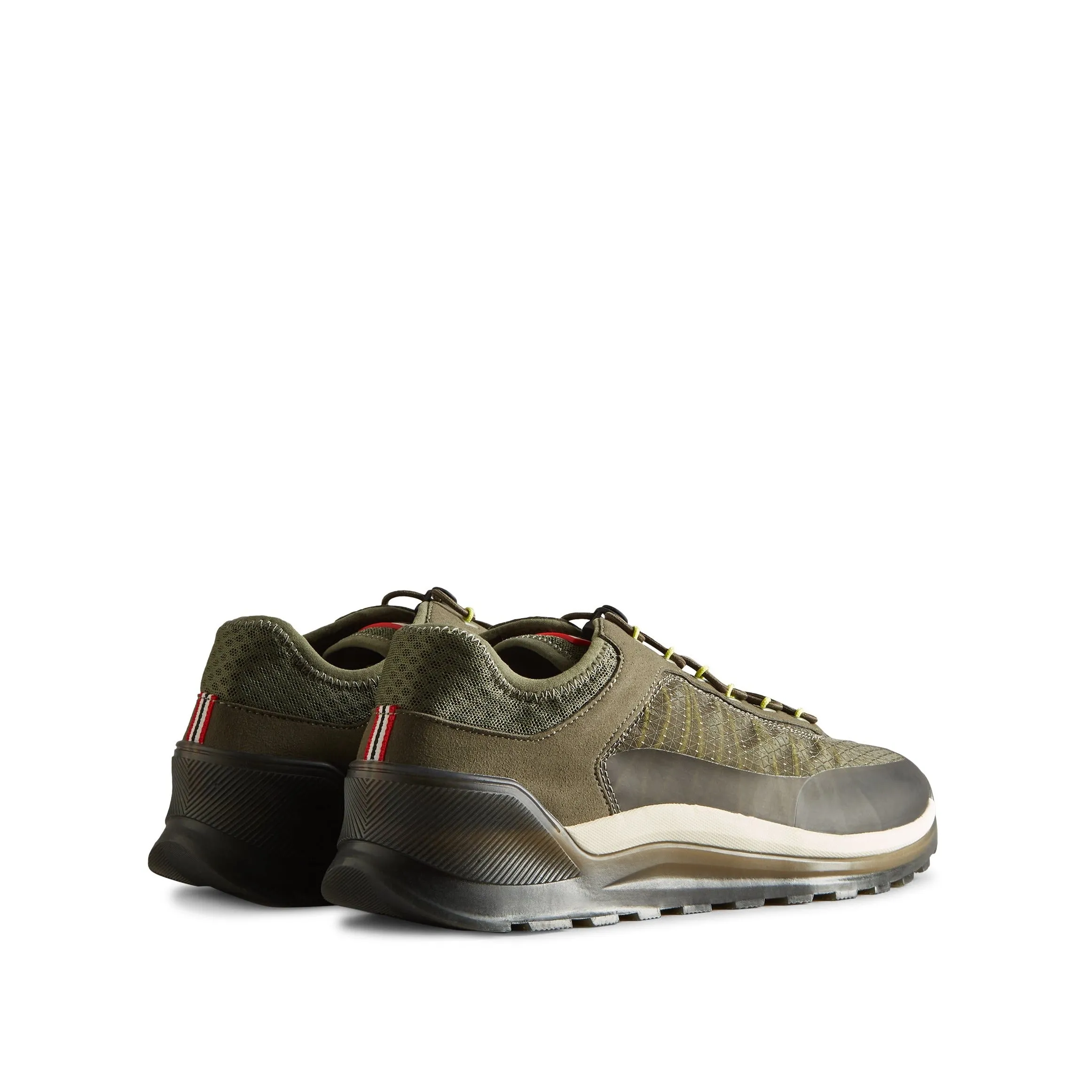 Hunter Traveller Trainer