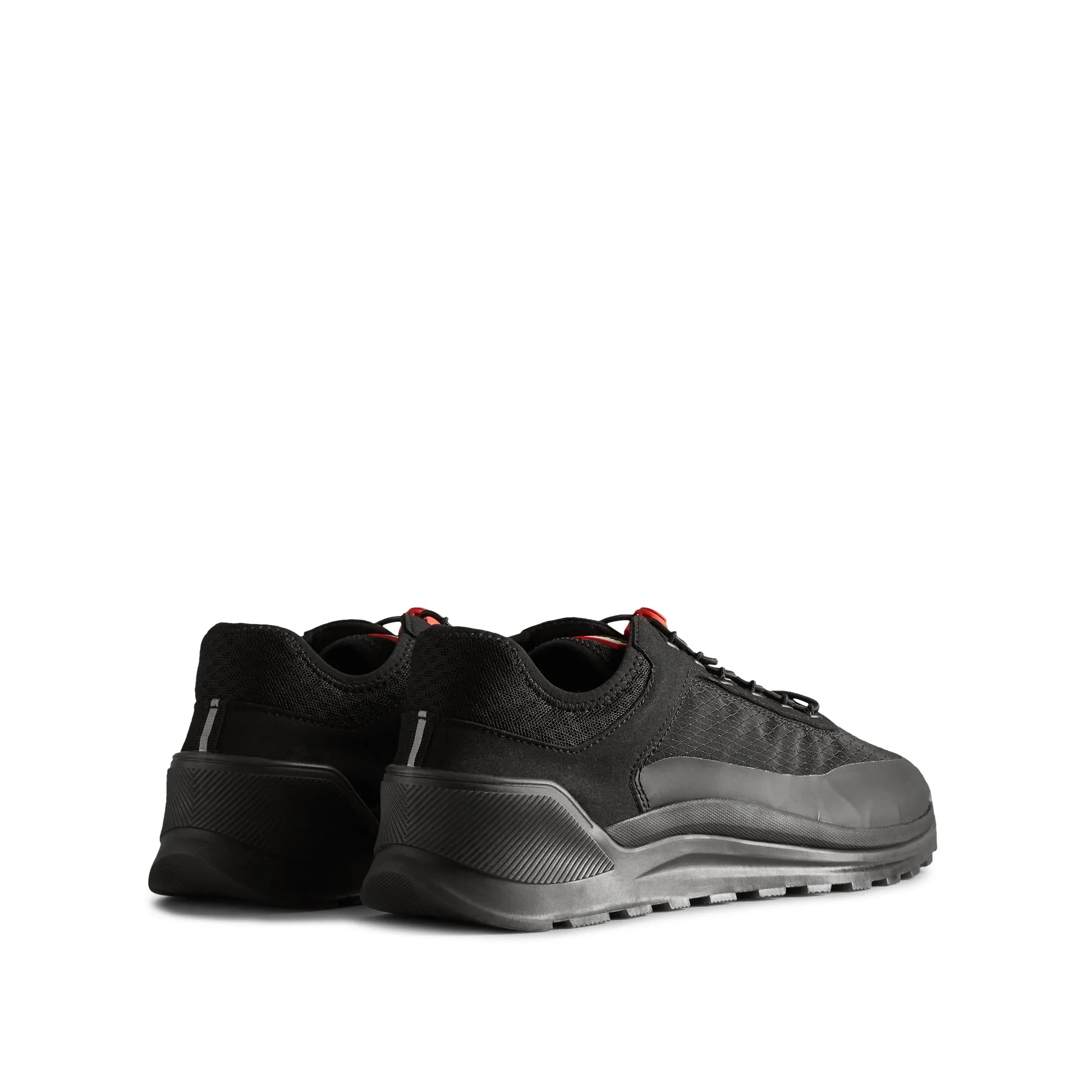 Hunter Traveller Trainer