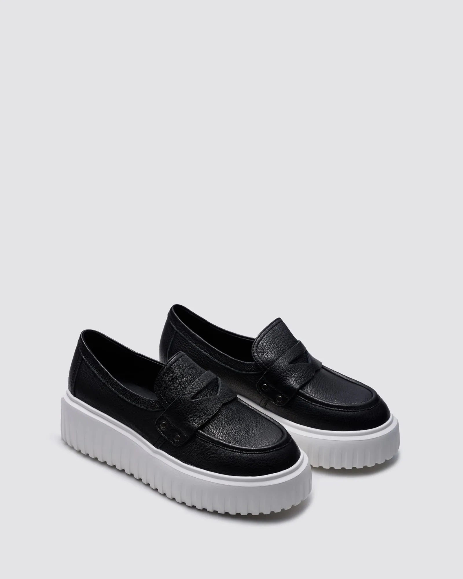 INSPIRE PLATFORM SNEAKERS BLACK LEATHER