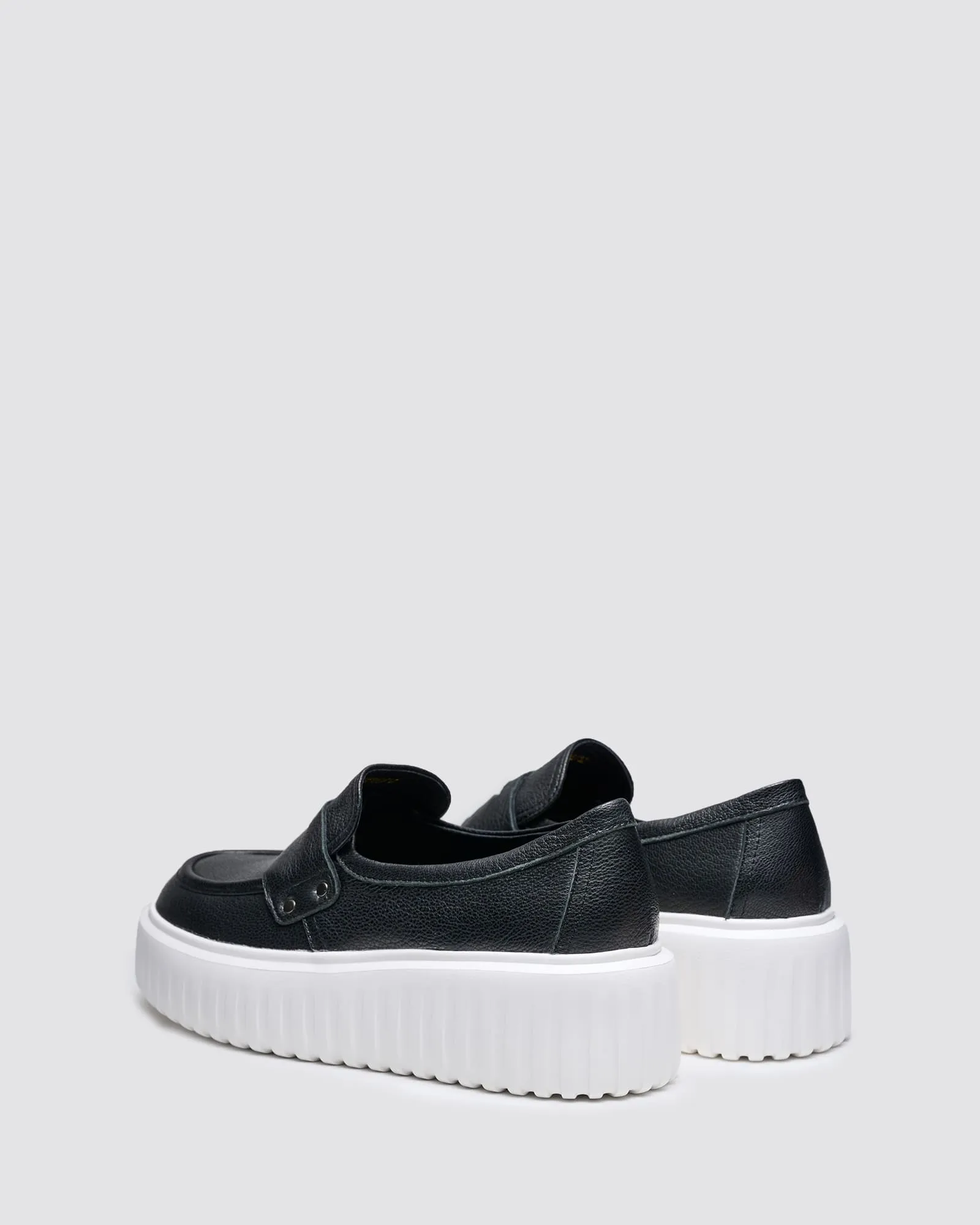 INSPIRE PLATFORM SNEAKERS BLACK LEATHER