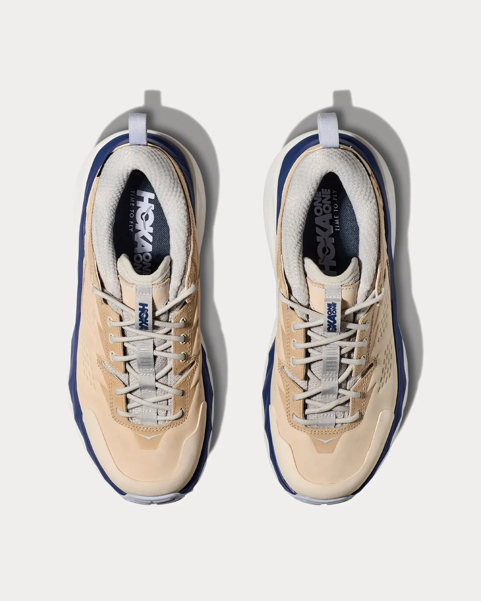 Kaha Low GTX Oat Milk / Vaporous Low Top Sneakers