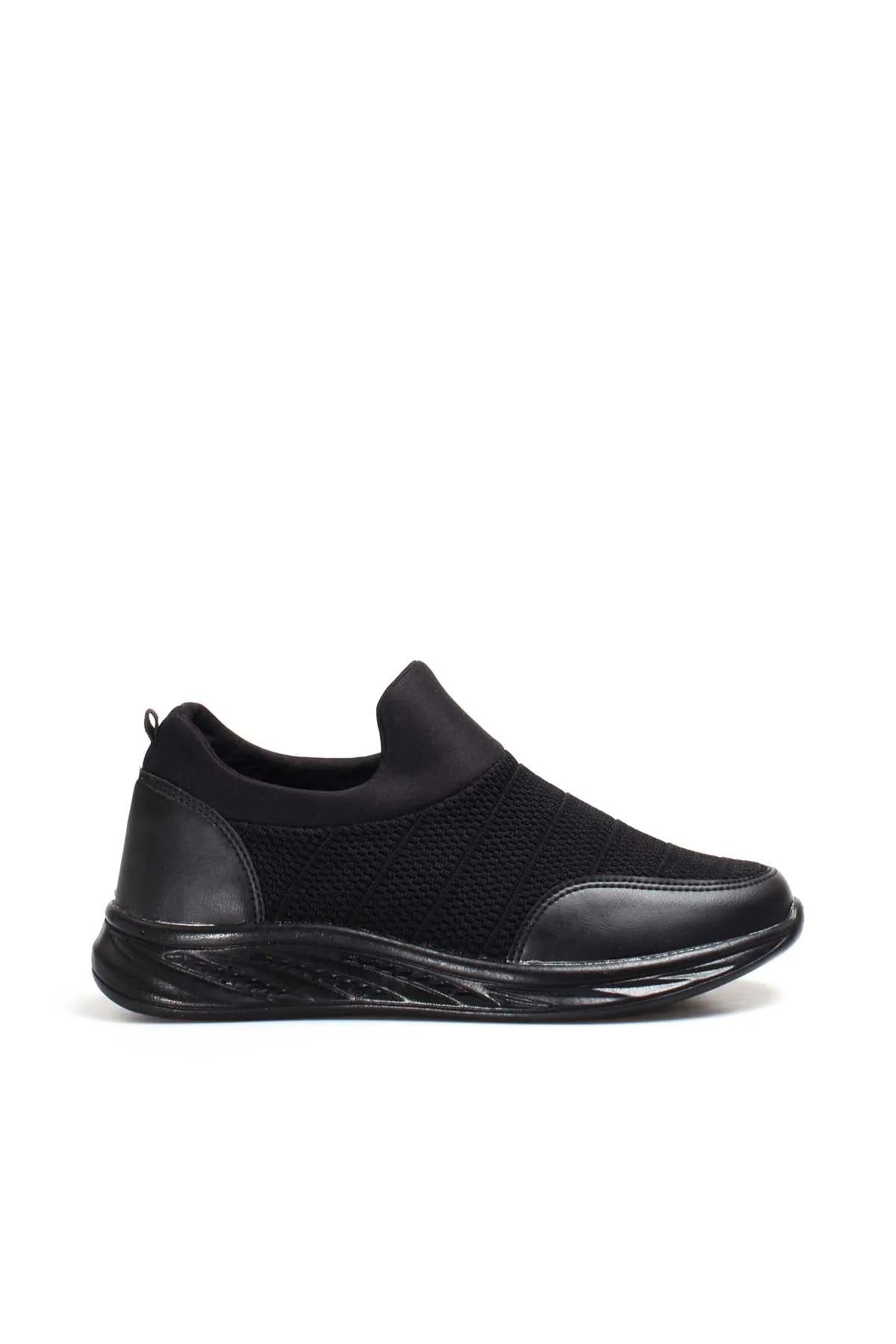 Men's Black Mesh Slip-On Sneakers with Cushioned Sole - Wessi