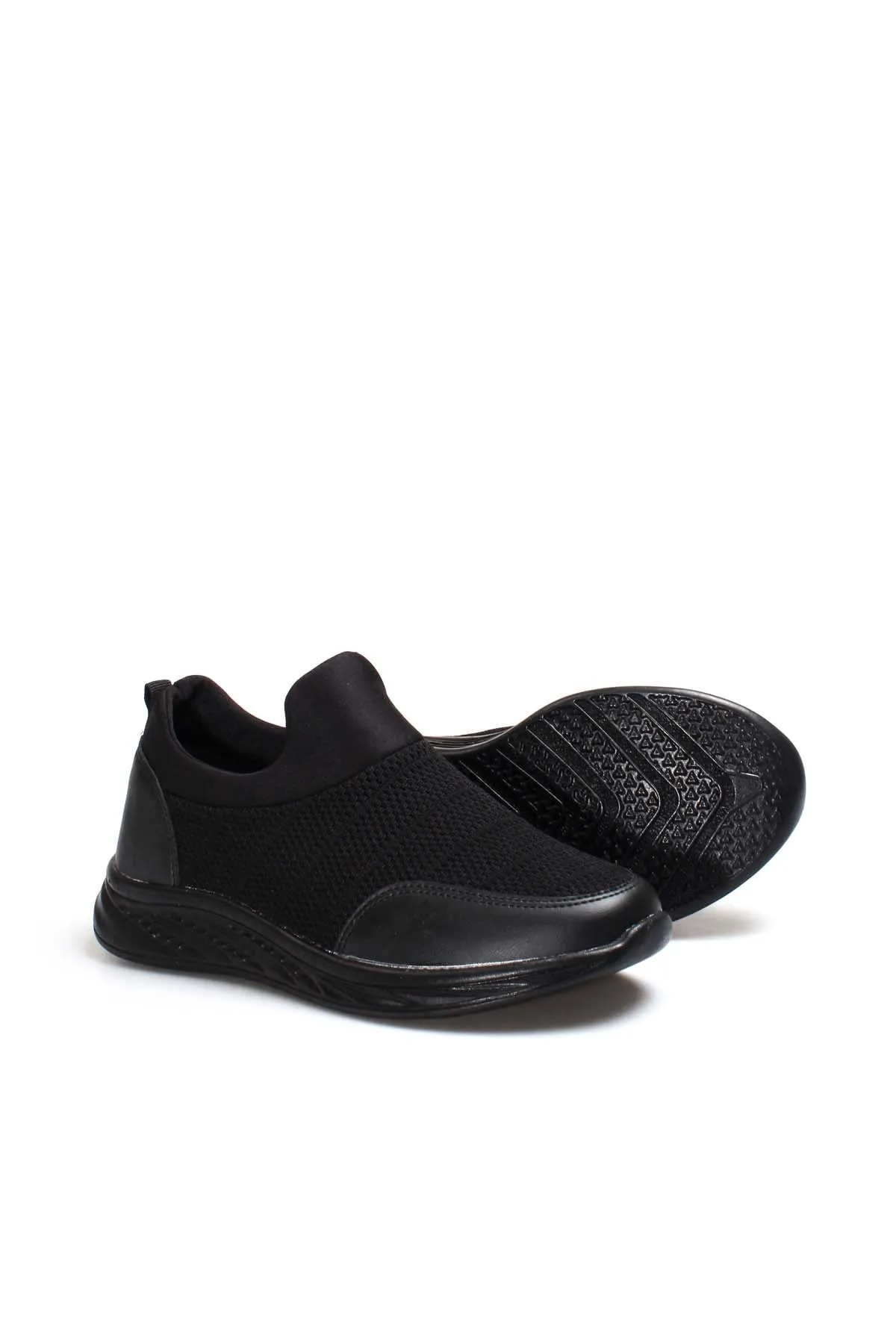 Men's Black Mesh Slip-On Sneakers with Cushioned Sole - Wessi