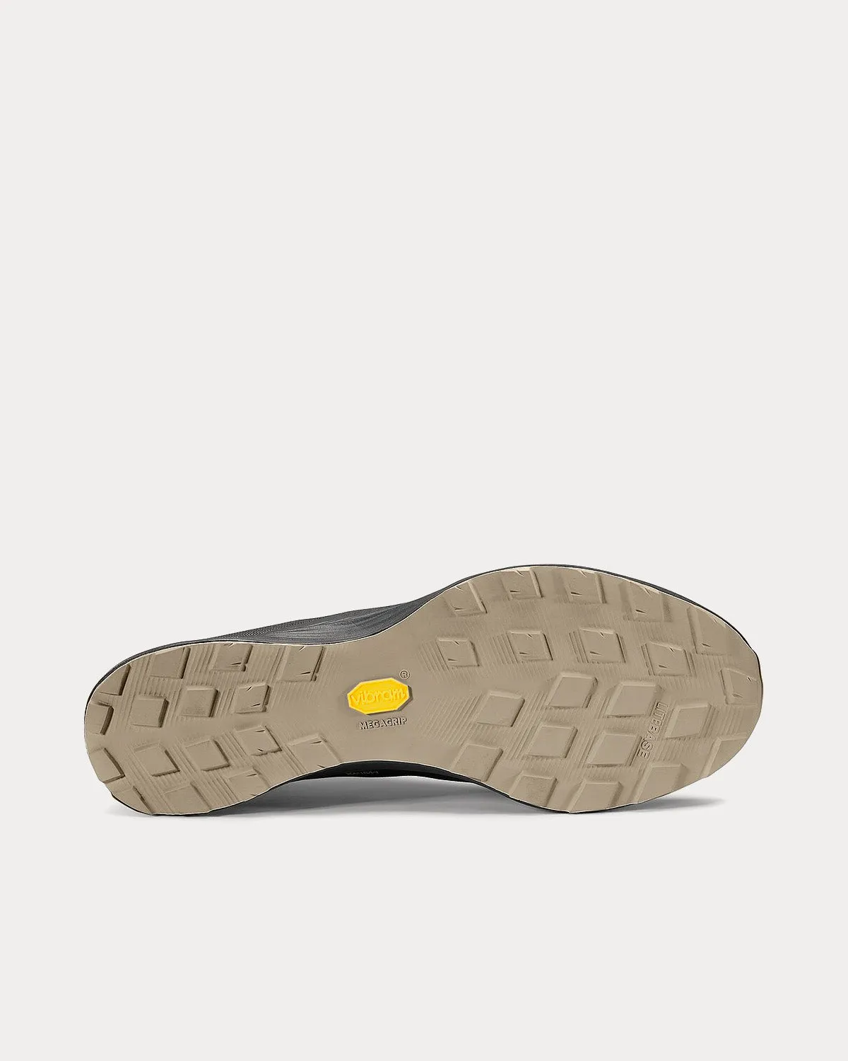 Norvan SL 3 Black / Light Fallow Running Shoes