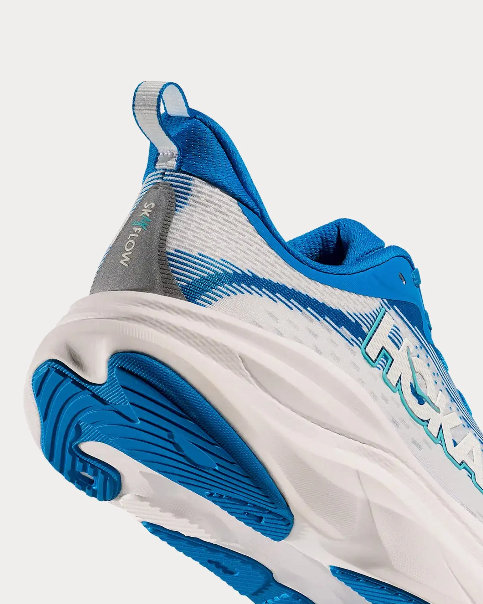 Skyflow Hoka Blue / Frost Running Shoes